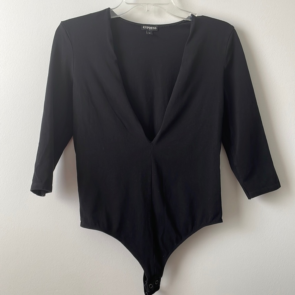 Express Black Plunge Neckline 3/4 Sleeve Womens Bodysuit Size Medium